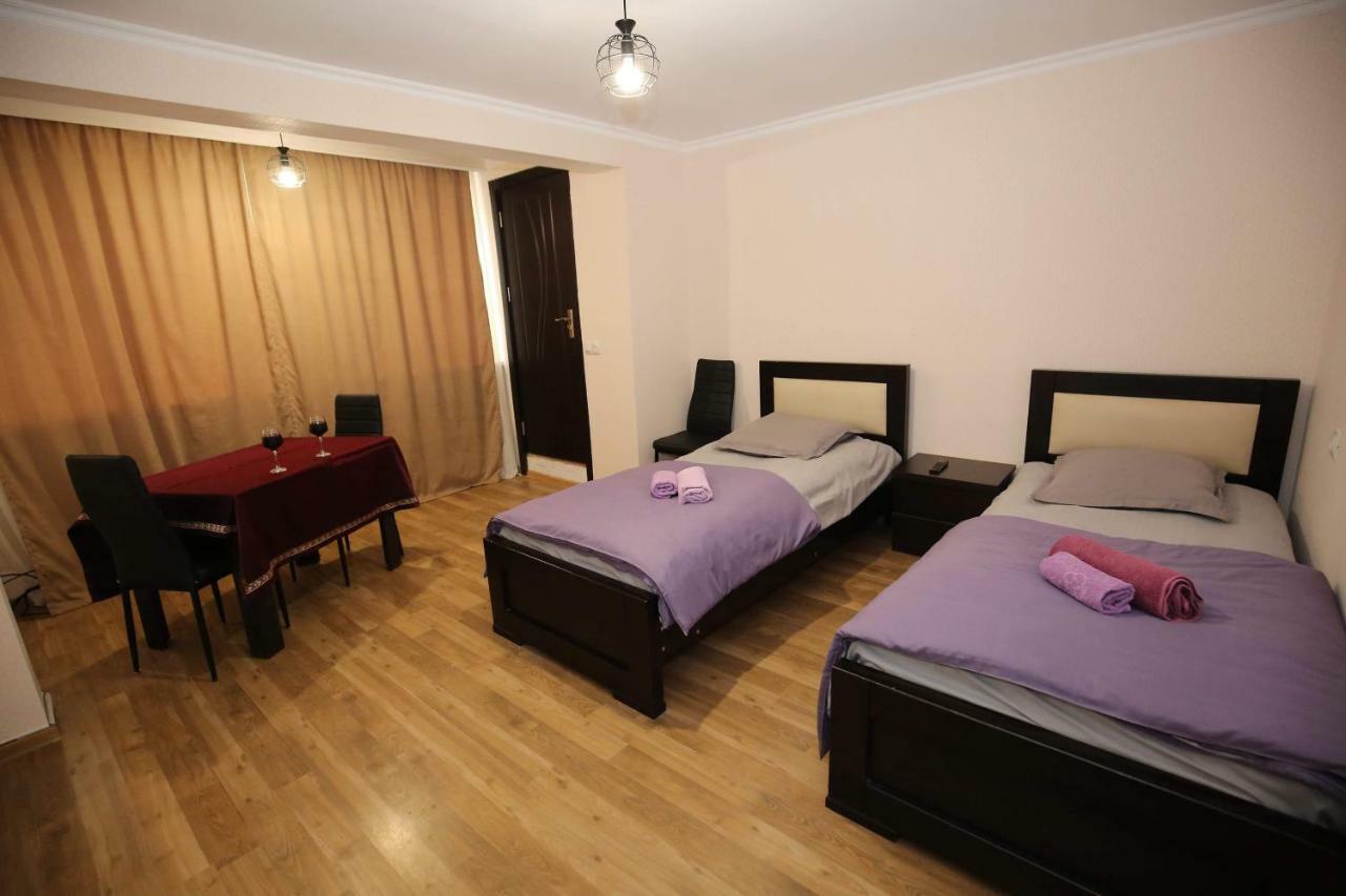 Guest House Zatika Tbilisi Eksteriør billede